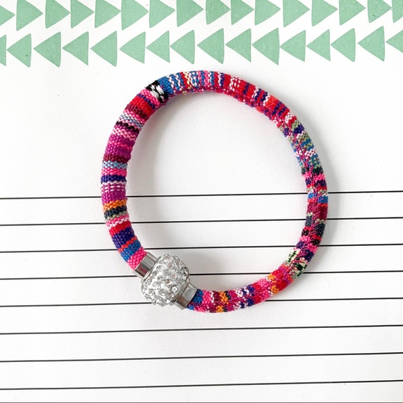 Boho Woven Colorful Magnetic Bracelet - Picture 3 of 8
